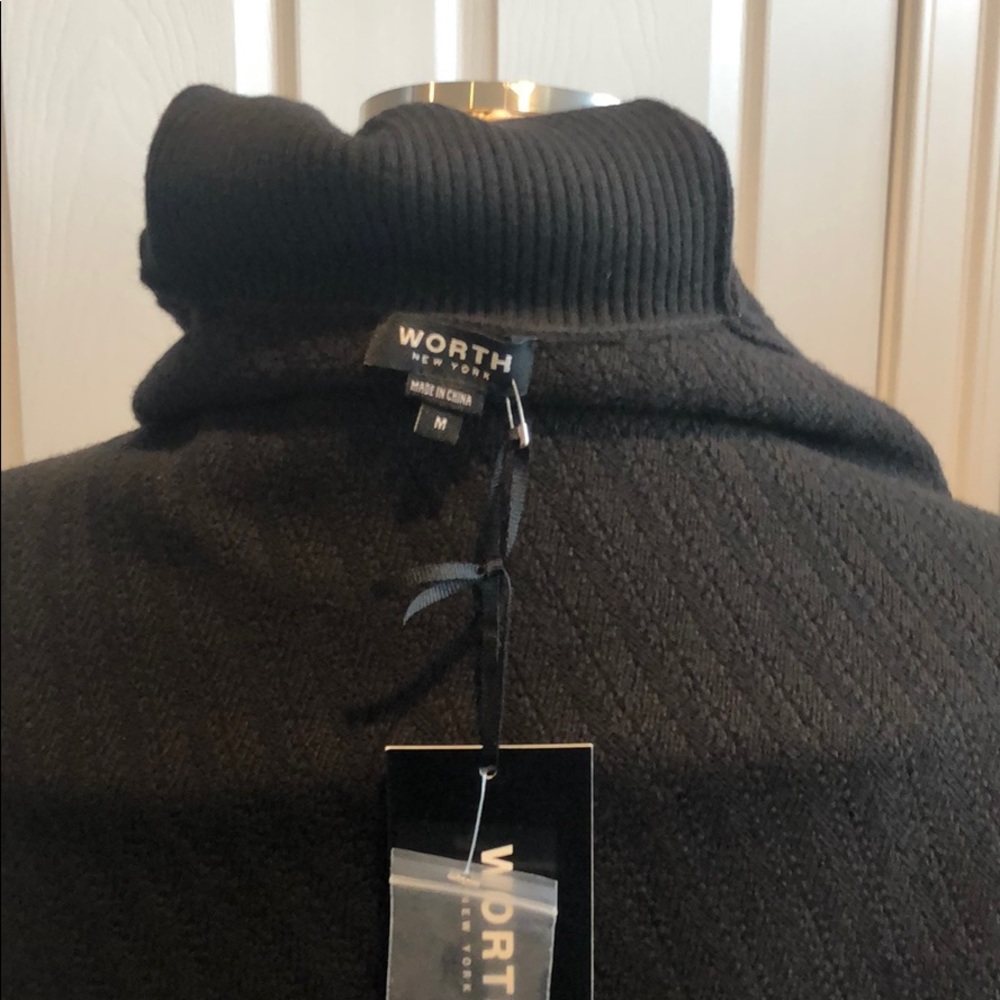 Sweater - Picture 5 of 5